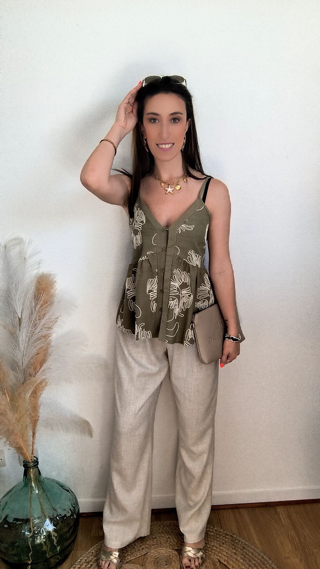 𝙿𝚊𝚗𝚝𝚊𝚕𝚘𝚗 𝙻𝙸𝙽𝙰 Beige
